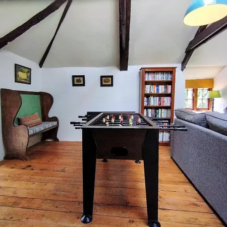 Trethellan View Holiday home